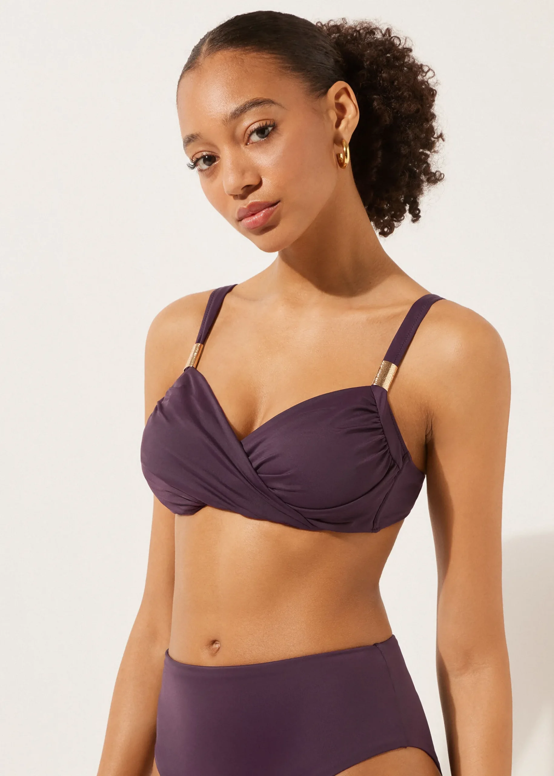 Balkonetka góra od kostiumu Scultura