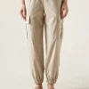 Joggery cargo