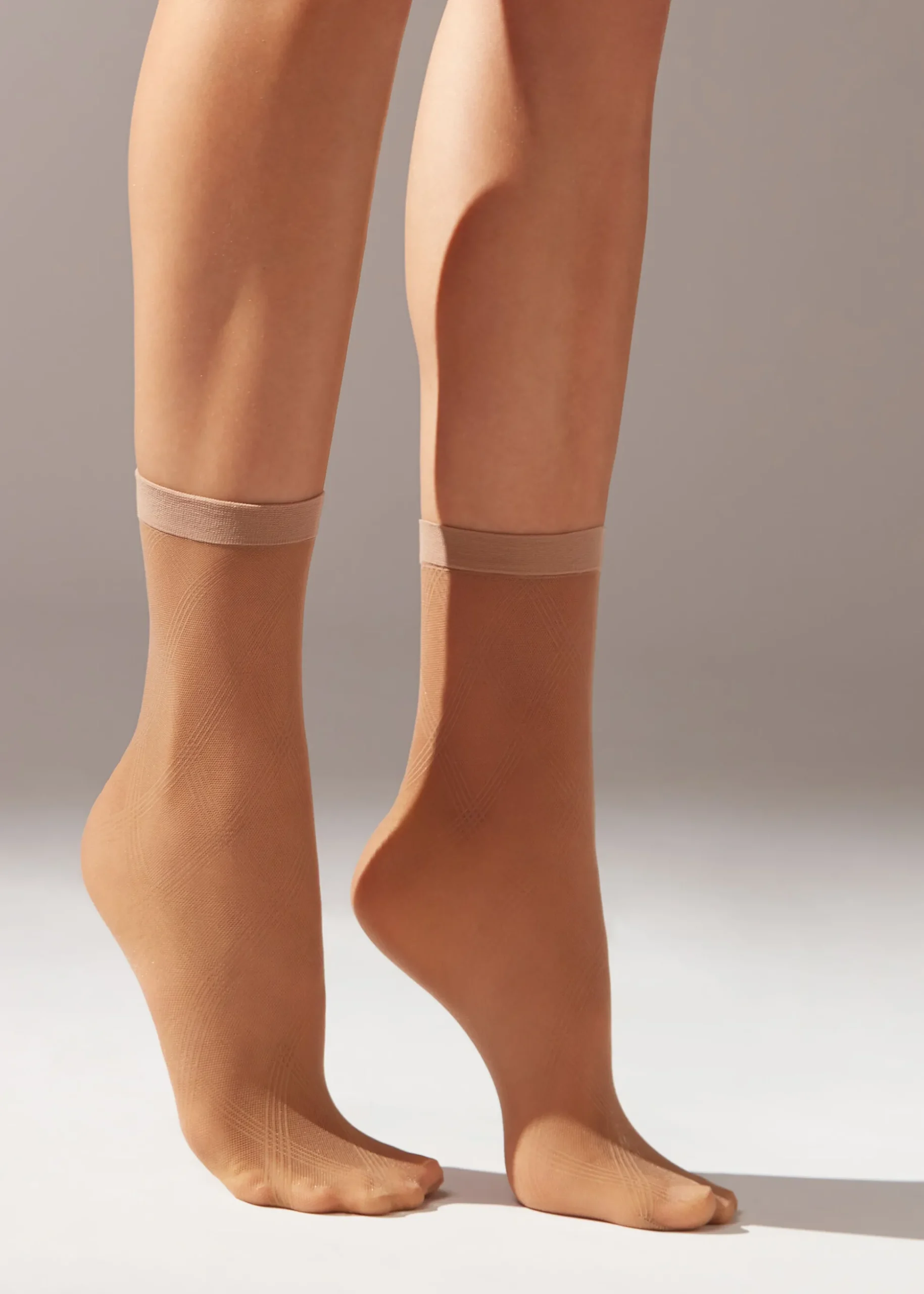 Krótkie skarpety z siateczki w romby Eco